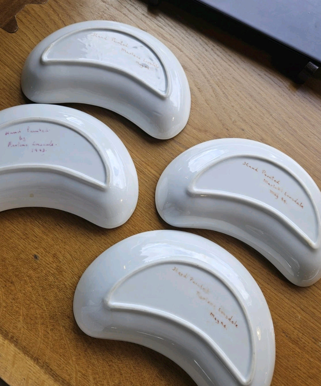 Set of 4 Vintage Hand Painted Strawberry Crescent Dishes – Marlene Lonsdale 1993/94