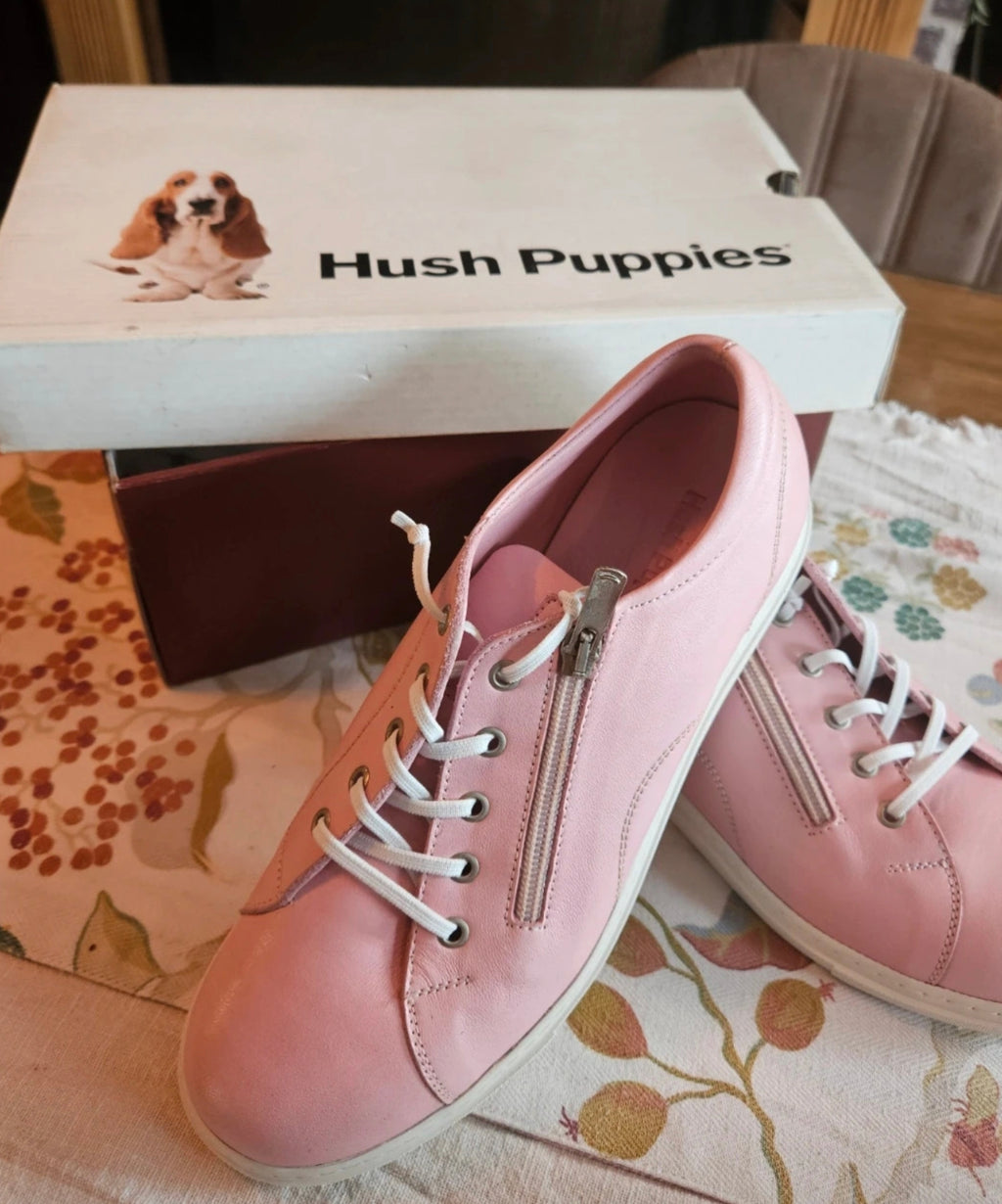 Hush Puppies Pink Leather Trainers Shoes UK Size 6 – Never Worn